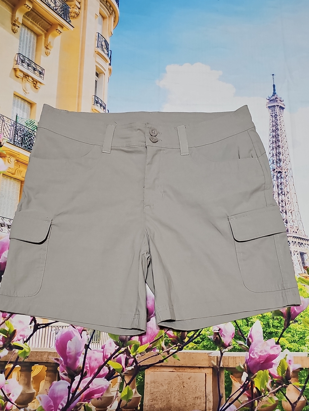 Eddie Bauer Cargo Shorts Size 8
